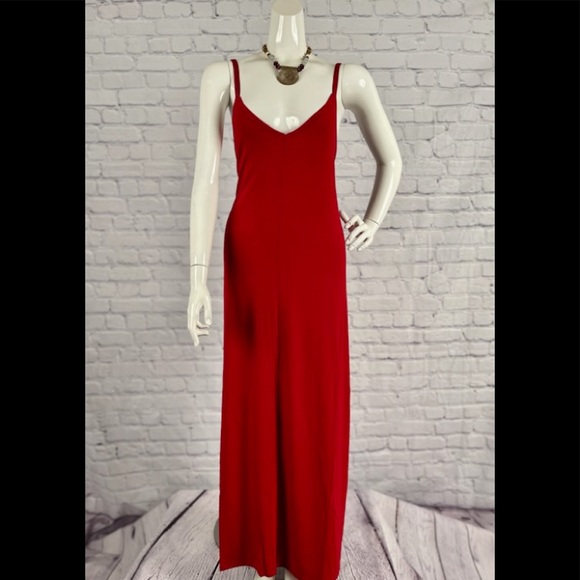 Plus Size V Neck Cami  Red Maxi Dress Size various - Picture 2 of 10